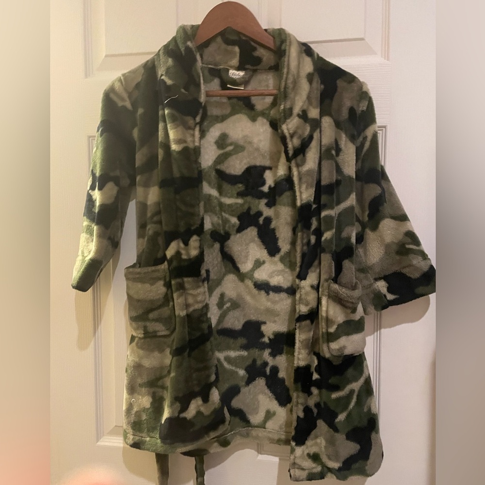 Faded glory camouflage kids fleece green, bathrobe-small 6/7